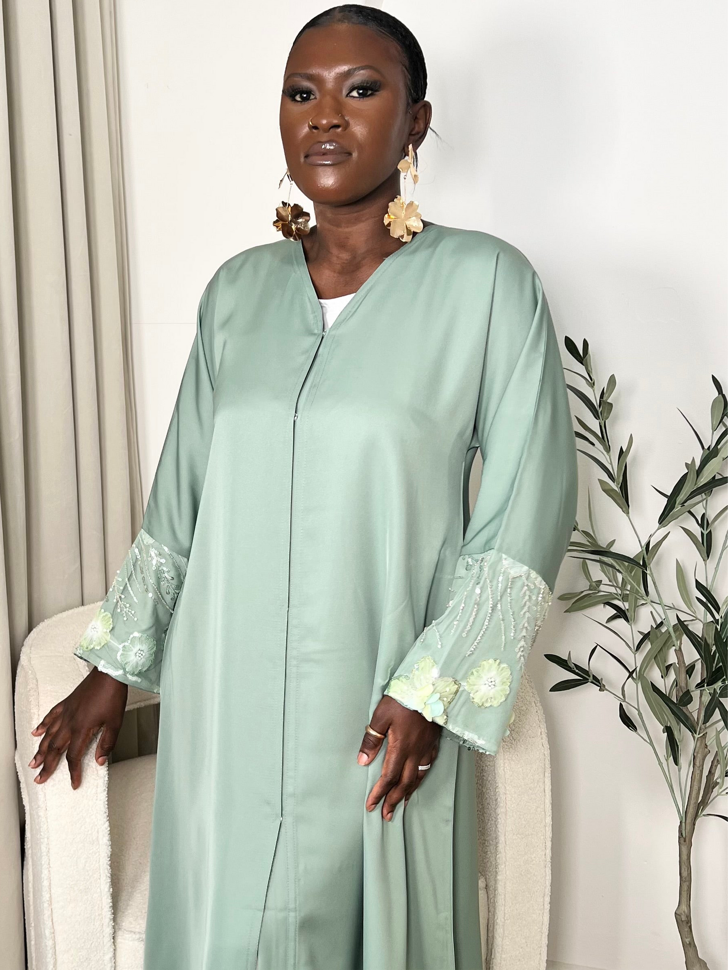 Astu Abaya with chiffon scarf | GREEN