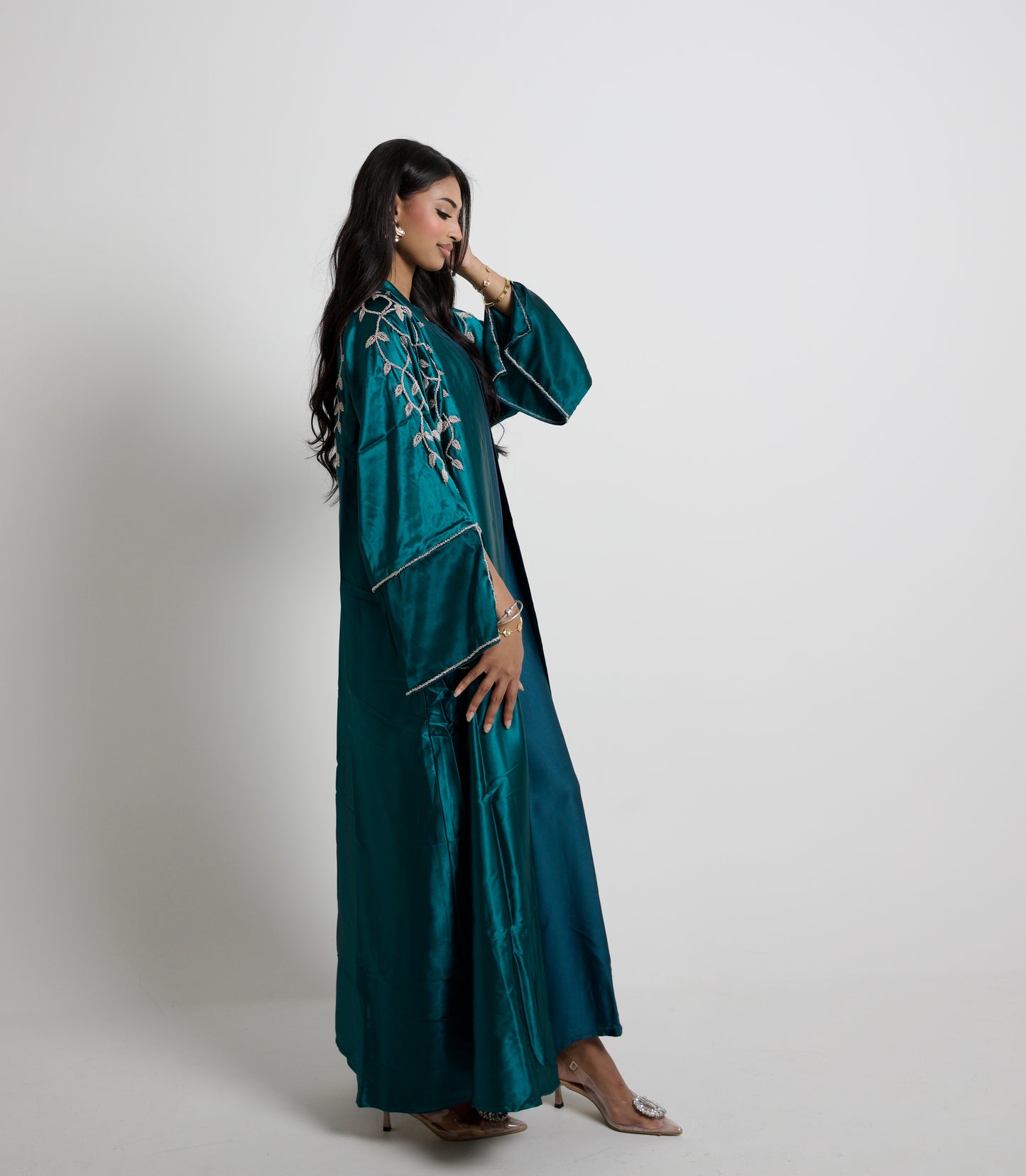 Jamila Abaya set