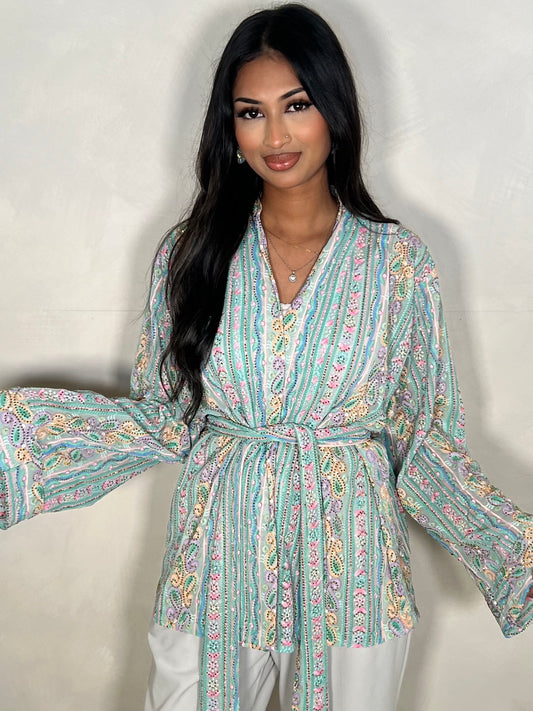 Lumier Sparkly Kimono