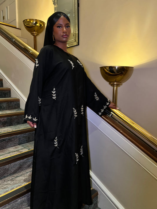 Eclipse abaya with chiffon scarf | BLACK
