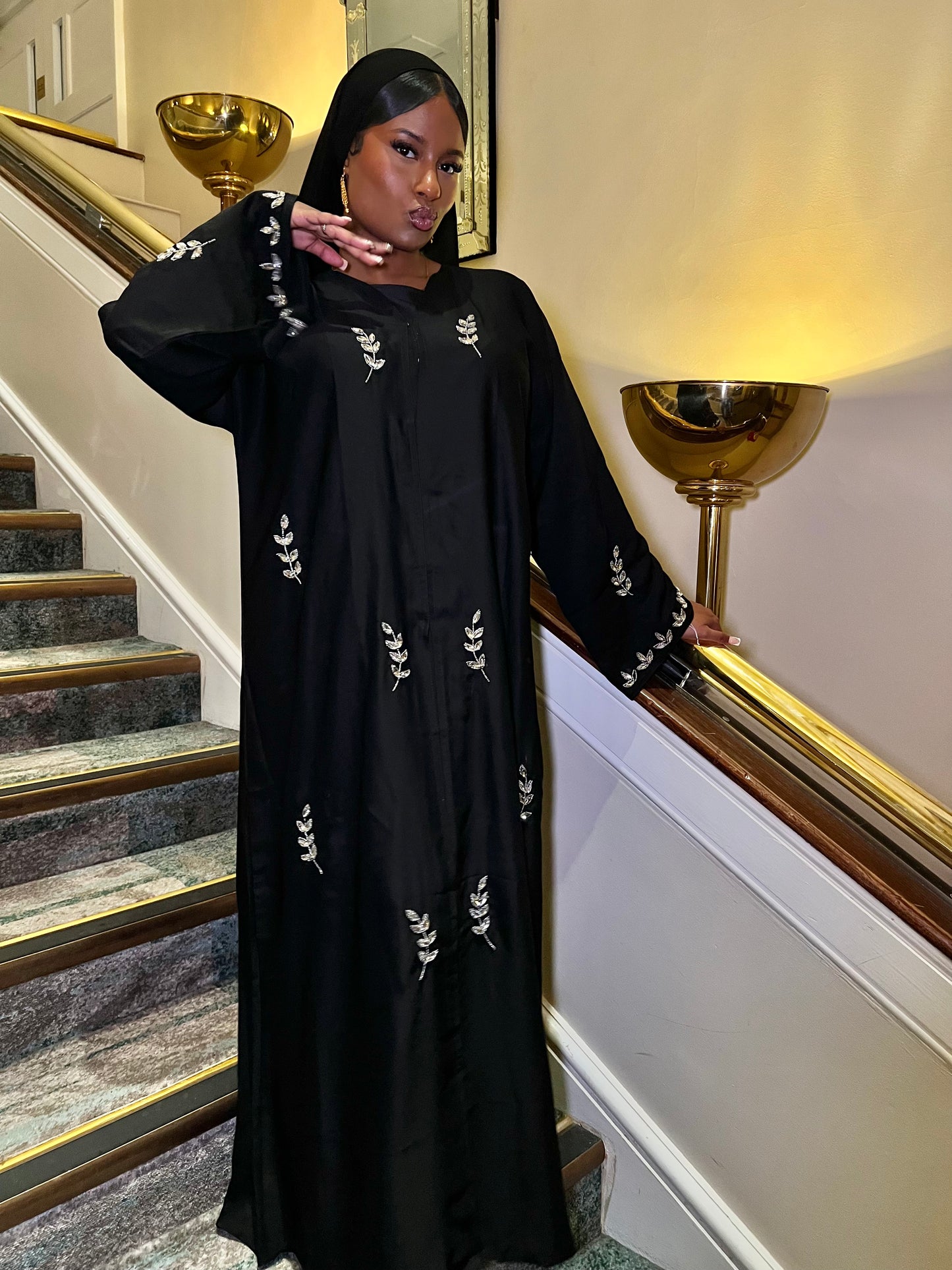 Eclipse abaya with chiffon scarf | BLACK
